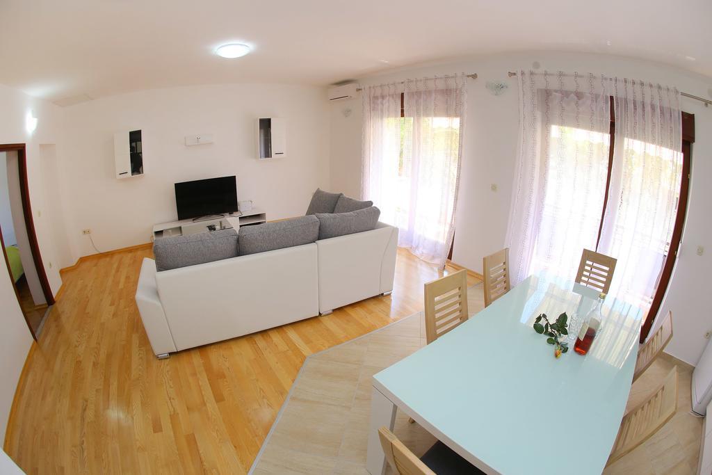 Apartment Borik Beach 86 ซาดาร์ ภายนอก รูปภาพ