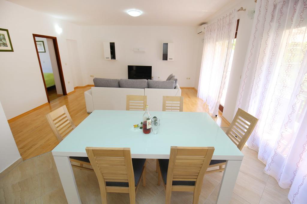 Apartment Borik Beach 86 ซาดาร์ ภายนอก รูปภาพ